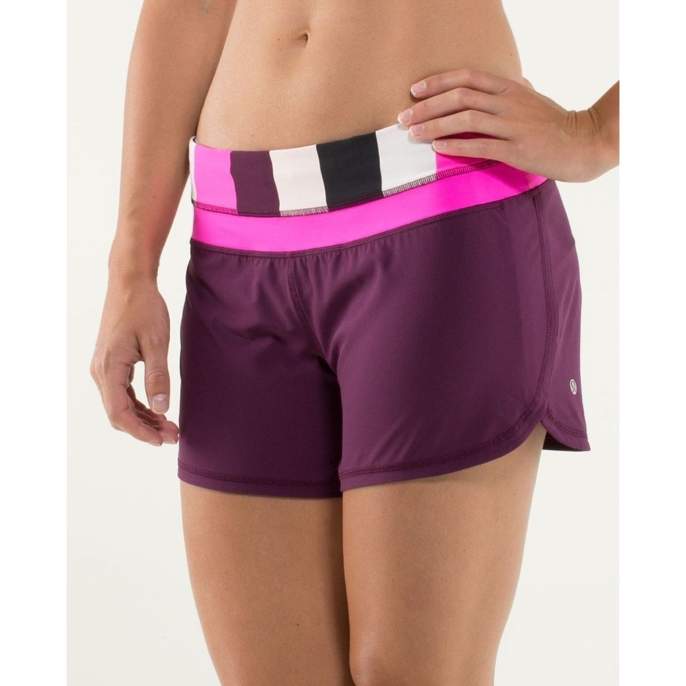 Lululemon Groovy Run Short in Plum / Raspberry Glo Light